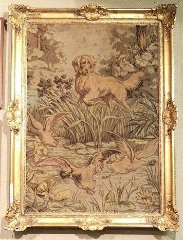 Cadre doré XIXe et tapisserie mécanique....