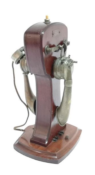 Téléphone à cornet 