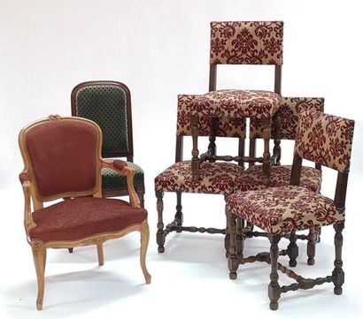 Lot de sièges: 4 de chaises Style Louis XIV...