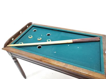 Billard russe et accessoires, années 193...