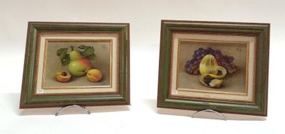 Ecole russe. Nature morte aux fruits. Paire...
