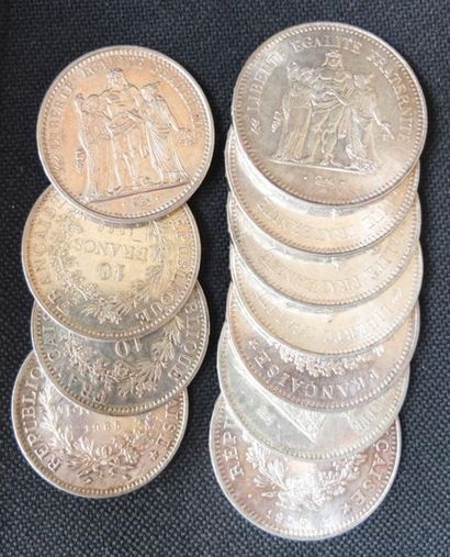 11 monnaies en argent : 4 monnaies 10 FF...