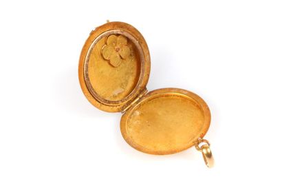 Pendentif porte-photo en or (vide - sans...