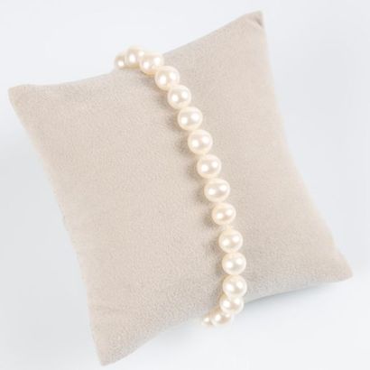 Bracelet en perles de cultures naturelles...