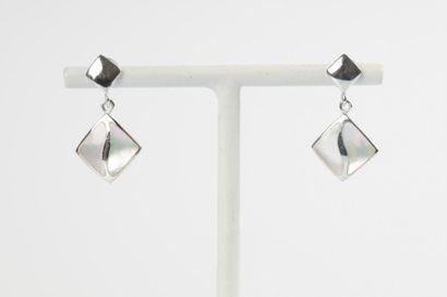 Paire de boucles d'oreilles pendantes en...