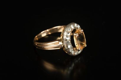 Bague en or et argent sertie d'une pierre...