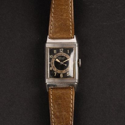 JAEGER ''REVERSO''. Montre bracelet de dame...