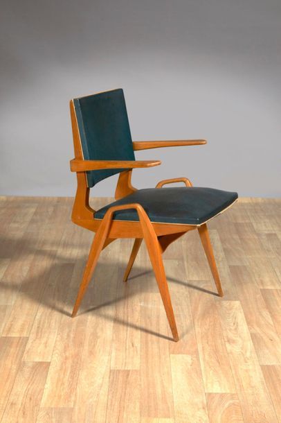 Maurice PRE (1907-1988)
Suite de 4 fauteuils...