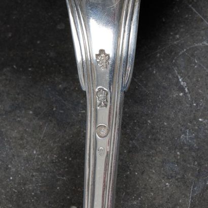 Louche en argent à filets. Paris, 1789-1791....