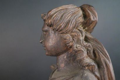 Vierge ou sainte Femme en chêne sculpté,...