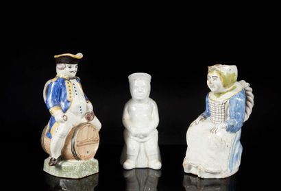 Nord
Trois pichets anthropomorphes en faïence...