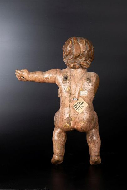 Angelot en bois sculpté en ronde-bosse et...