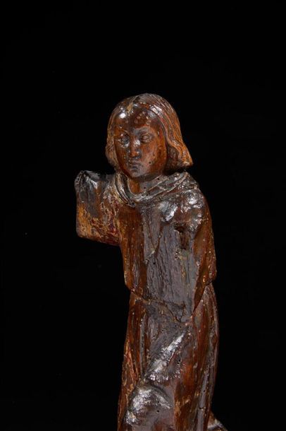 Ange de l'Annonciation en noyer sculpté en...