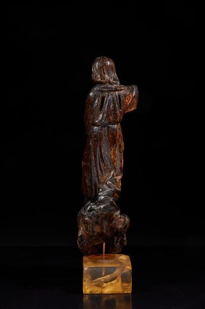 Ange de l'Annonciation en noyer sculpté en...