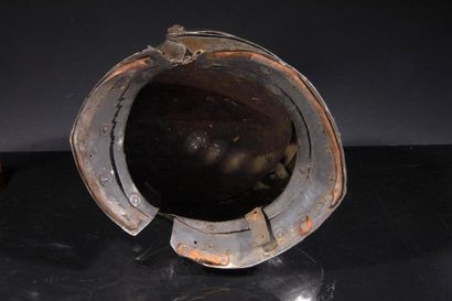 Armet de joute à timbre forgé à haute crête,...