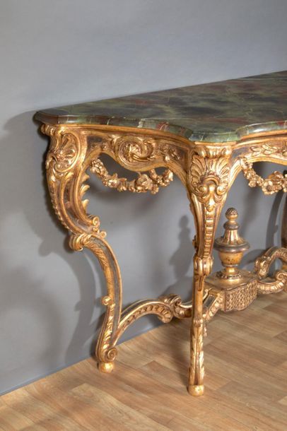 Grande console en bois peint, doré-argenté...