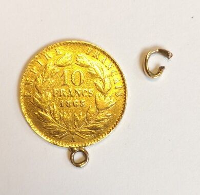 Breloque en or: monnaie de 10 FF soudée -...