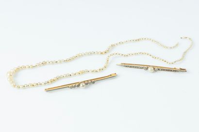 2 broches barrettes en or serties de perles...