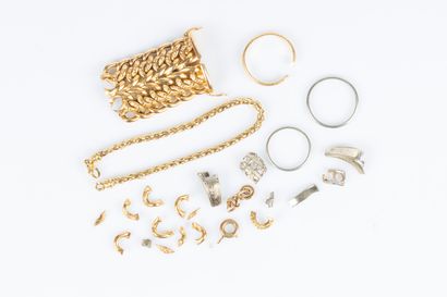 Ensemble de bijoux en or: bracelet, 3 alliances,...