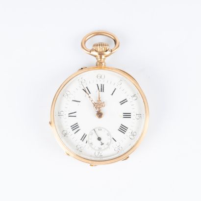 Montre de poche en or gravé d'un cartouche,...