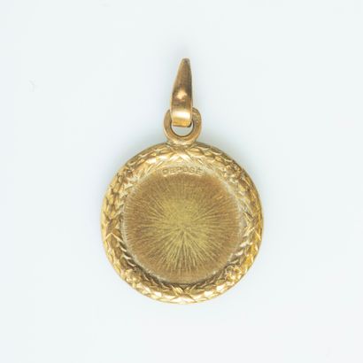 Médaille d'amour plus qu'hier moins que demain...