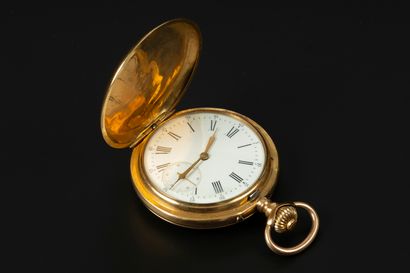 Montre de poche savonnette en or, le cache-poussière...
