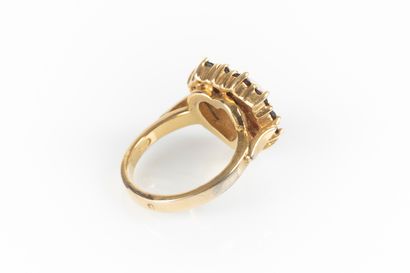 Bague coeur en vermeil sertie d'une opale...