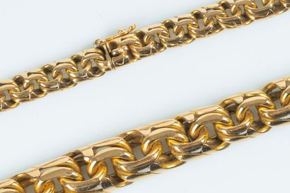 Collier en or, maille fantaisie en chute....