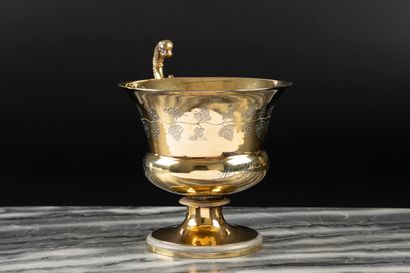 Tasse à déjeuner sur piédouche et sa soucoupe...