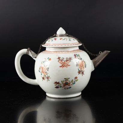 CHINE - COMPAGNIE DES INDES XVIIIème siècle

Théière...