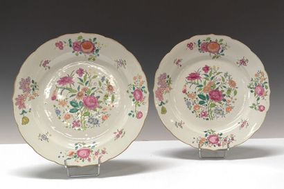 CHINE - COMPAGNIE DES INDES. Paire de plats...