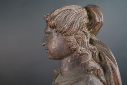Vierge ou sainte Femme en chêne sculpté,...