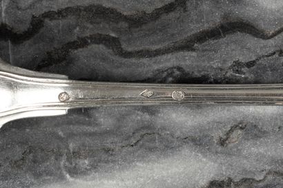 Cuiller à ragoût en argent à filets. 1819-1838....