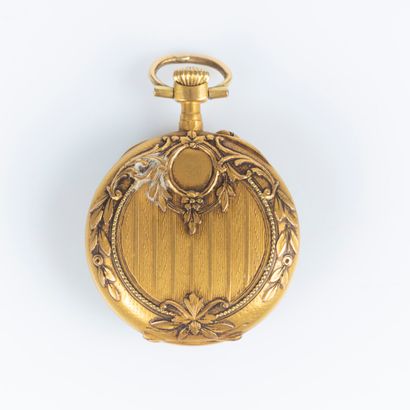 Montre de col en or à décor Louis XVI, le...