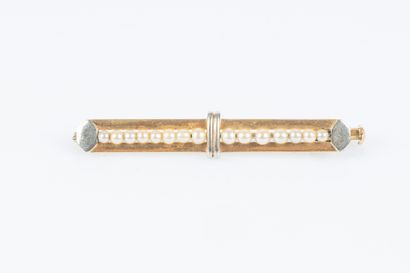Broche barrette en or de deux tons sertie...
