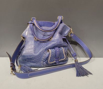LANCEL. Sac à main en cuir bleu - violet...