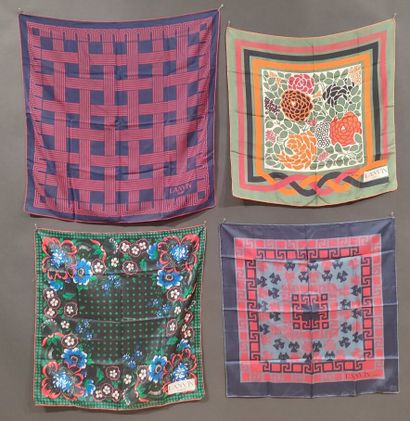 LANVIN. Ensemble de 4 foulards

- carré en...