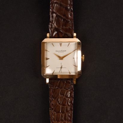 JAEGER-LECOULTRE. Montre d'homme carrée à...