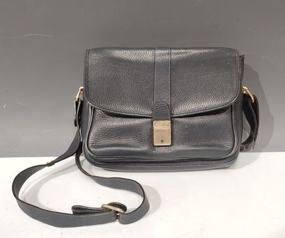 NINA RICCI pour Air France. Sac bandoulière...