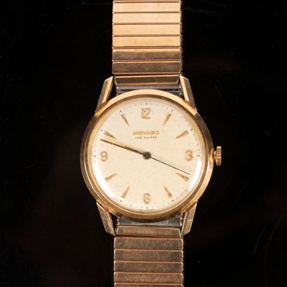MOVADO. Bracelet-montre de d'homme en or,...