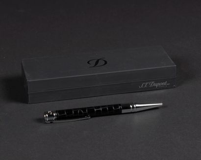 DUPONT. Stylo bille noir, modèle 