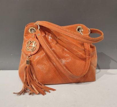 HEYRAUD. Sac à main en cuir façon lézard...
