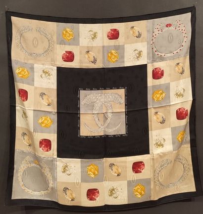 CARTIER. Carré en soie, à décor de gems (petites...