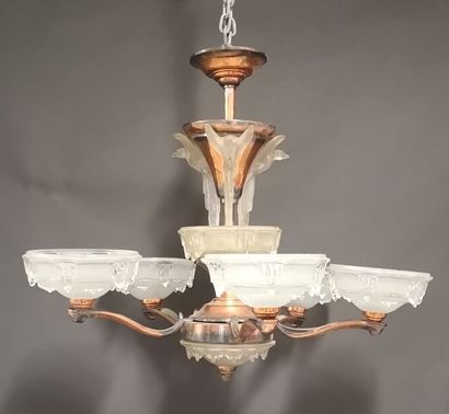 EZAN France

Lustre à 5 lumières en cuivre,...