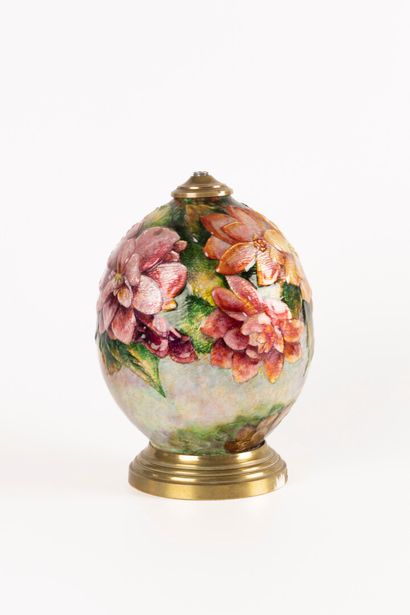 Camille FAURE (1874-1956) Limoges
Ovoid lamp...