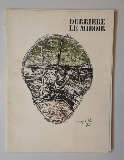 Set of 14 magazines DERRIERE LE MIROIR :
...