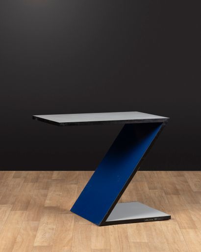 Edition Rosenthal. Table 