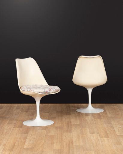 Eero SAARINEN (1910-1961) & KNOLL 
Pair of...