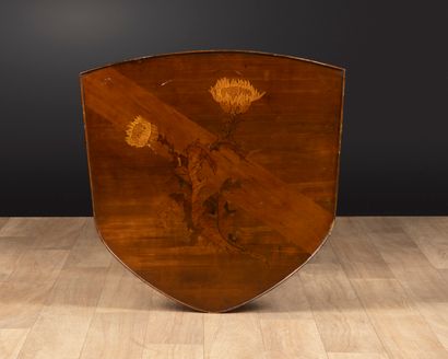 GALLE (in the taste of)
Small tripod table,...