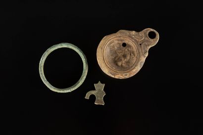 Lot including a bracelet with diamond-shaped...